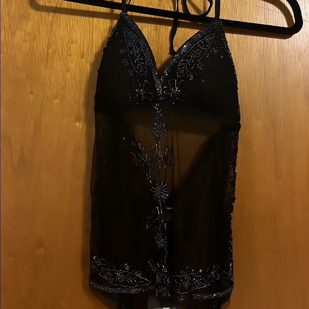 Fashion nova top